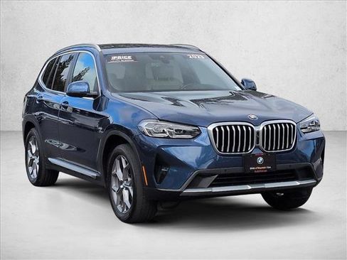 Certified 2023 BMW X3 xDrive30i w/ Premium Package image 3
