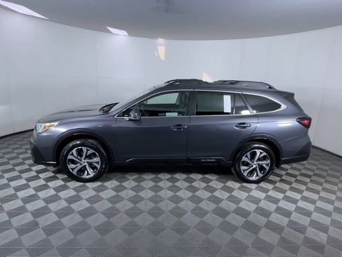 Used 2022 Subaru Outback Limited XT w/ Popular Package #2 image 5