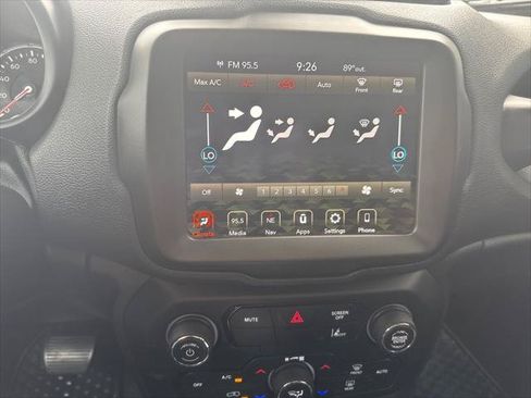 Used 2023 Jeep Renegade Trailhawk AWD/4WD image 16