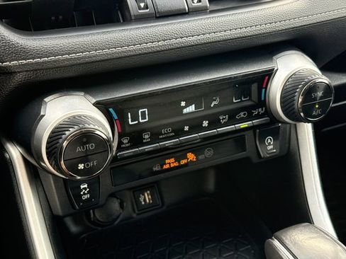 Used 2024 Toyota RAV4 XLE Premium FWD image 24