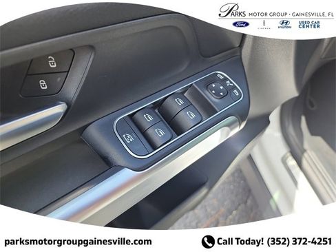 Used 2024 Mercedes-Benz EQB 250+ image 15