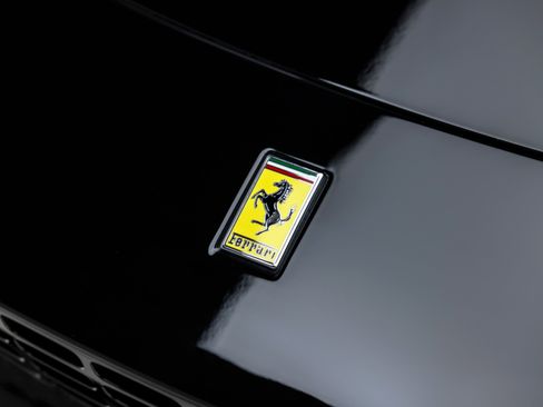 Certified 2023 Ferrari Roma image 23