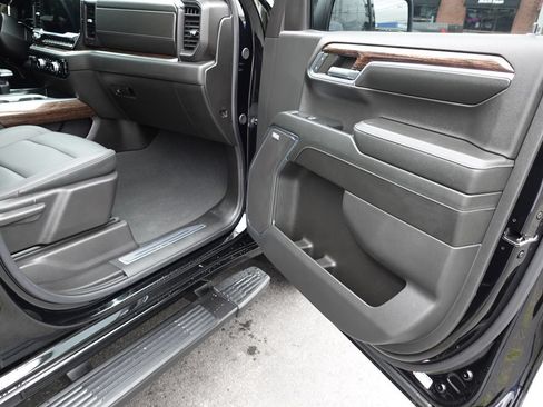 Used 2024 GMC Sierra 1500 Elevation w/ Elevation Premium Package AWD/4WD image 38