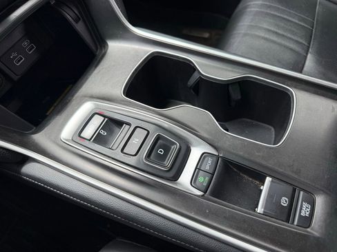 Used 2021 Honda Accord Touring image 16