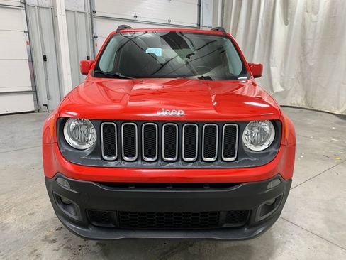 Used 2017 Jeep Renegade Latitude image 27