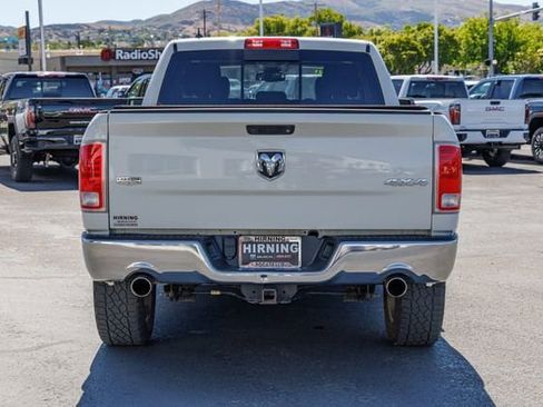 Used 2017 RAM 1500 Laramie w/ Convenience Group AWD/4WD image 4