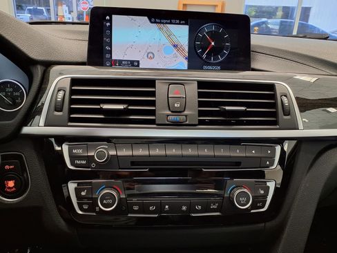 Used 2018 BMW 330i Sedan RWD image 26