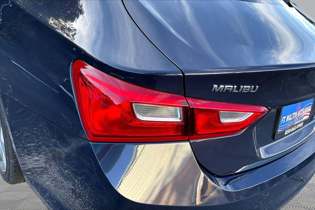 Used 2025 Chevrolet Malibu LT FWD image 24
