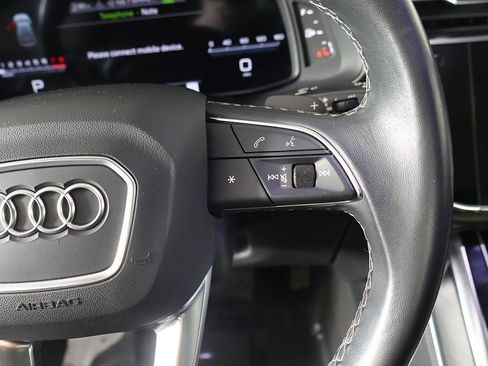 Used 2023 Audi Q8 Prestige w/ Prestige Package image 43