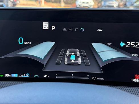 Used 2023 Kia EV6 GT-Line w/ GT-Line White Seat Package image 31