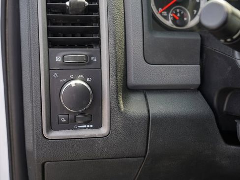 Used 2015 RAM 1500 Tradesman w/ Popular Equipment Group AWD/4WD image 16