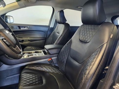 Used 2023 Ford Edge Titanium w/ Equipment Group 301A image 13