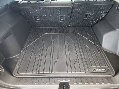 Used 2022 Chevrolet Equinox Premier image 14