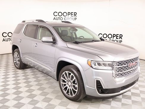 Used 2023 GMC Acadia Denali w/ Denali Technology Package image 1