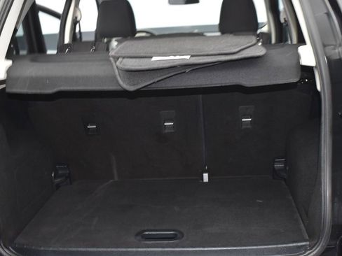 Used 2020 Ford EcoSport SE w/ SE Convenience Package image 13