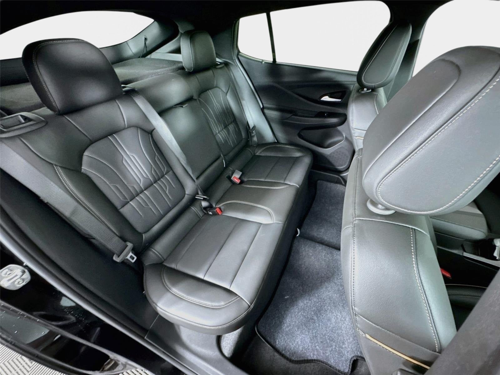 New 2026 Buick Envista Avenir FWD image 26