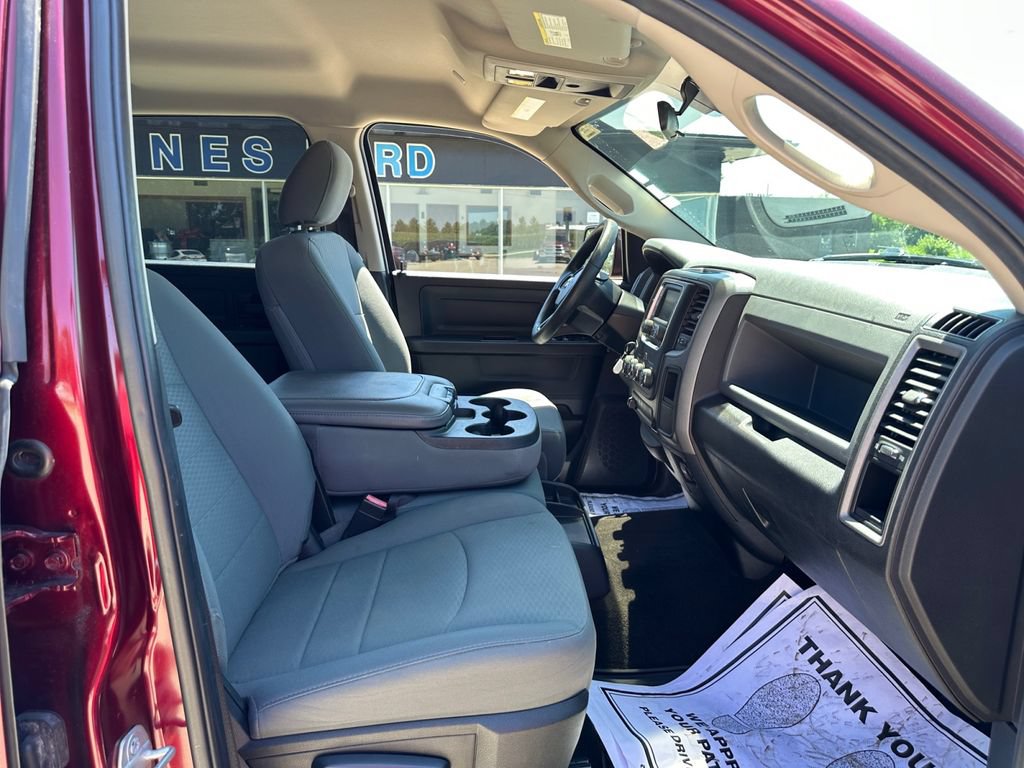 Used 2018 RAM 1500 Express w/ Express Value Package RWD image 37