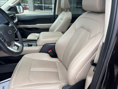 Used 2024 Ford Expedition Max Limited RWD image 26