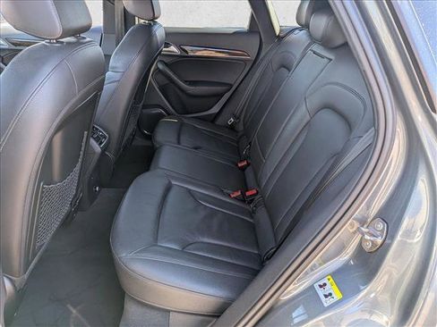 Used 2016 Audi Q3 2.0T Prestige image 18