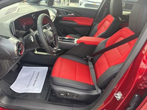 New 2025 Chevrolet Equinox EV RS image 11