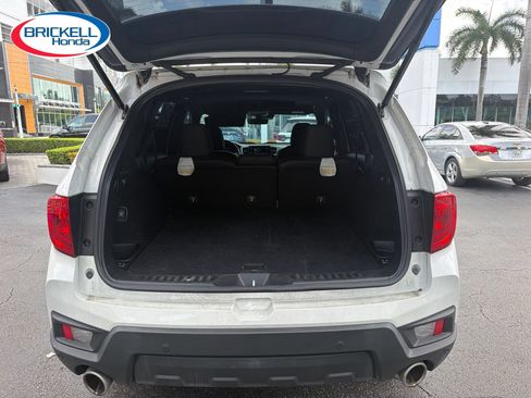 Used 2023 Honda Passport EX-L image 9