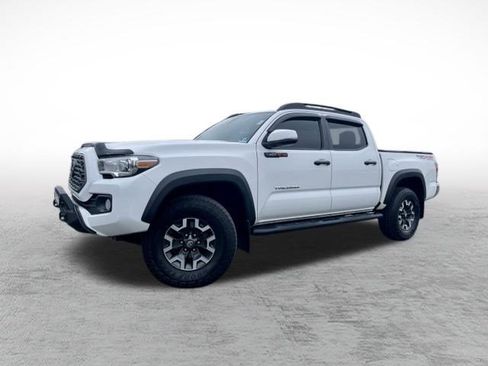 Used 2020 Toyota Tacoma TRD Off-Road image 1
