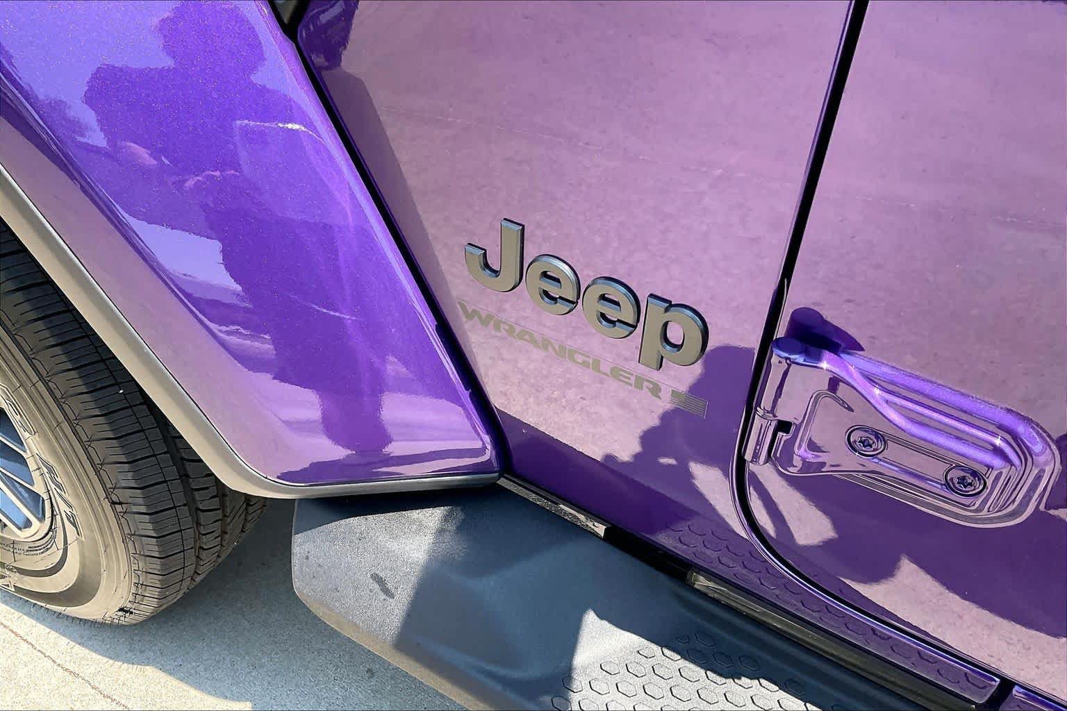New 2026 Jeep Wrangler Unlimited Sahara AWD/4WD image 15