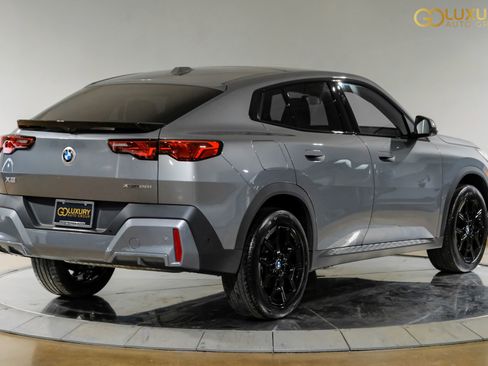 Used 2025 BMW X2 xDrive28i AWD/4WD image 10