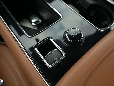 Used 2023 Lincoln Aviator Black Label w/ Jet Package AWD/4WD image 4