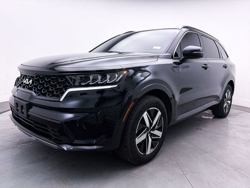 Used 2022 Kia Sorento S w/ Panoramic Sunroof Package image 13