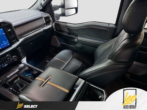 Used 2021 Ford F150 Platinum w/ Equipment Group 701A High AWD/4WD image 29