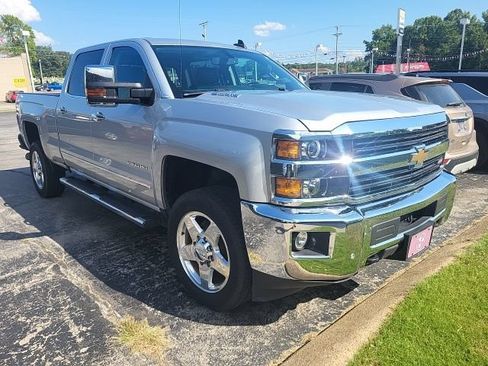 Used 2015 Chevrolet Silverado 2500 LTZ w/ Duramax Plus Package AWD/4WD image 4