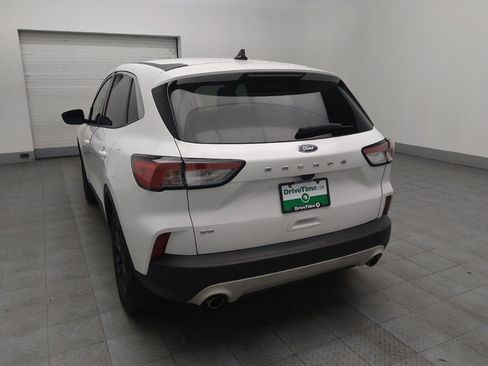 Used 2020 Ford Escape SE image 5