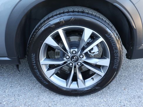 Certified 2023 INFINITI QX60 Luxe w/ Performance Audio Package image 14