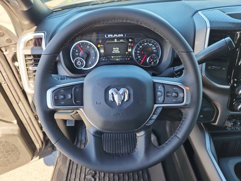 New 2026 RAM 2500 Big Horn AWD/4WD image 16