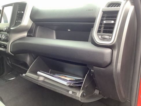 Used 2024 RAM 2500 Big Horn w/ Bed Utility Group image 39