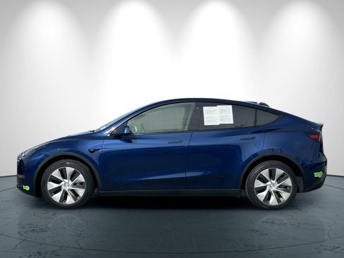 Used 2023 Tesla Model Y Long Range image 7