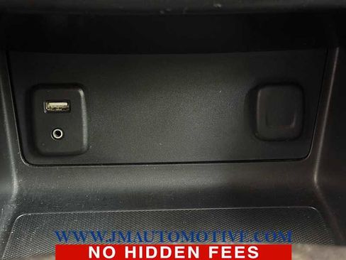 Used 2016 GMC Canyon SLT w/ Driver Alert Package image 36