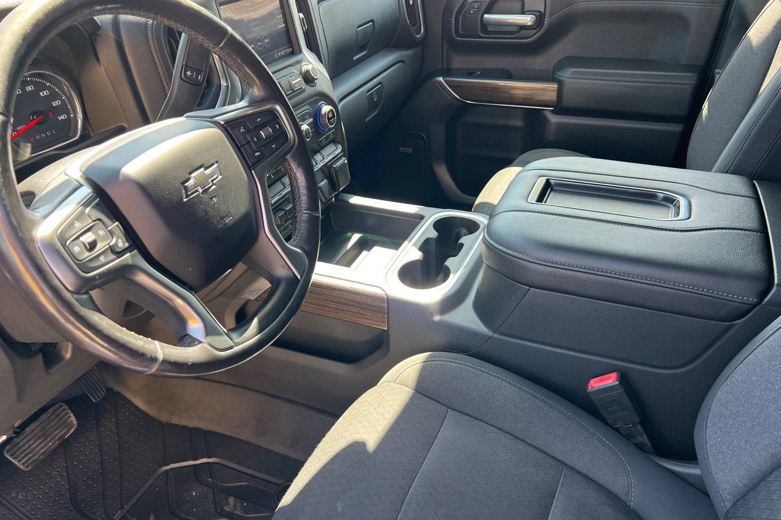 Used 2020 Chevrolet Silverado 1500 RST w/ All-Star Edition RWD image 11