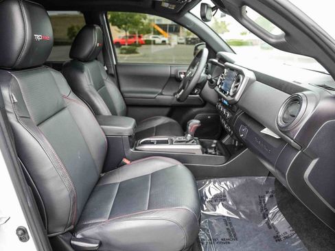 Used 2023 Toyota Tacoma TRD Pro AWD/4WD image 16
