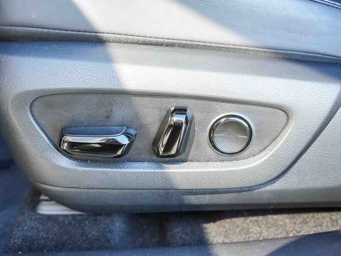 Used 2024 Lexus RX 350 Premium w/ Accessory Package (Z1) image 21