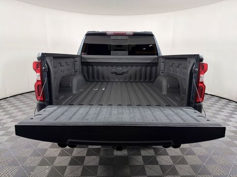 Used 2019 Chevrolet Silverado 1500 RST AWD/4WD image 16