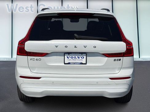 Used 2023 Volvo XC60 B5 Core w/ Climate Package AWD/4WD image 6