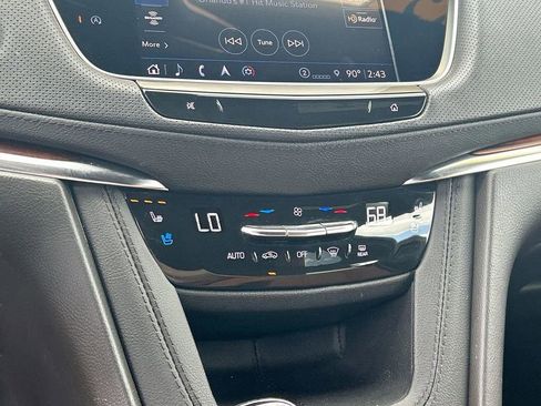 Used 2023 Cadillac XT5 Premium Luxury w/ Technology Package FWD image 27