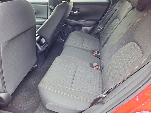 Certified 2025 Honda HR-V Sport image 28