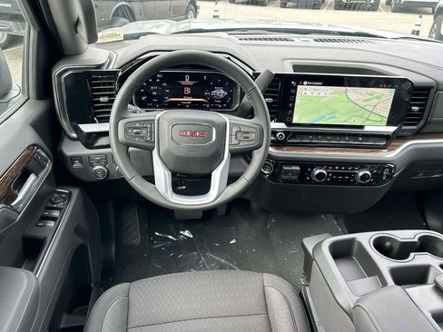 Certified 2026 GMC Sierra 1500 Elevation AWD/4WD image 6