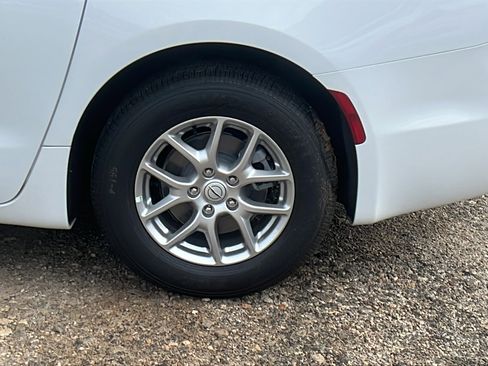 New 2026 Chrysler Voyager LX image 12