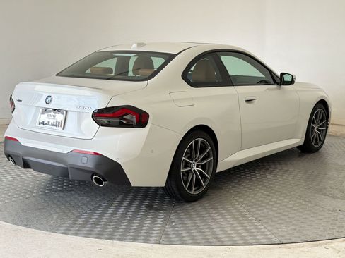 Used 2025 BMW 230i xDrive Coupe w/ Premium Package AWD/4WD image 9