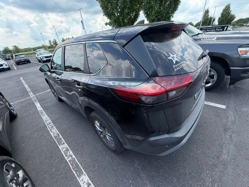 Used 2023 Nissan Rogue S AWD/4WD image 13