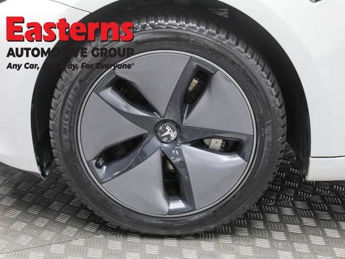 Used 2018 Tesla Model 3 Long Range image 30